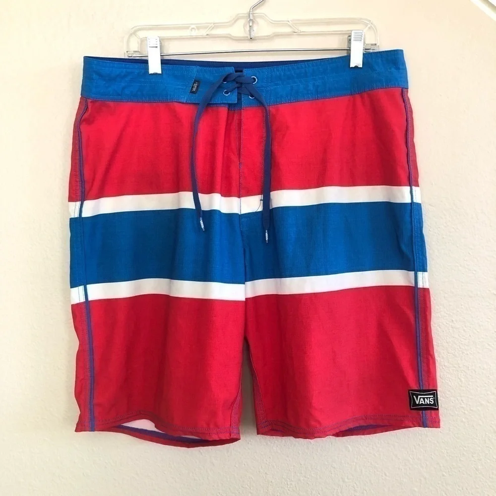 Vans Men's Off The Wall Stretch Ghost Trees Colorblock Board Shorts Size 34